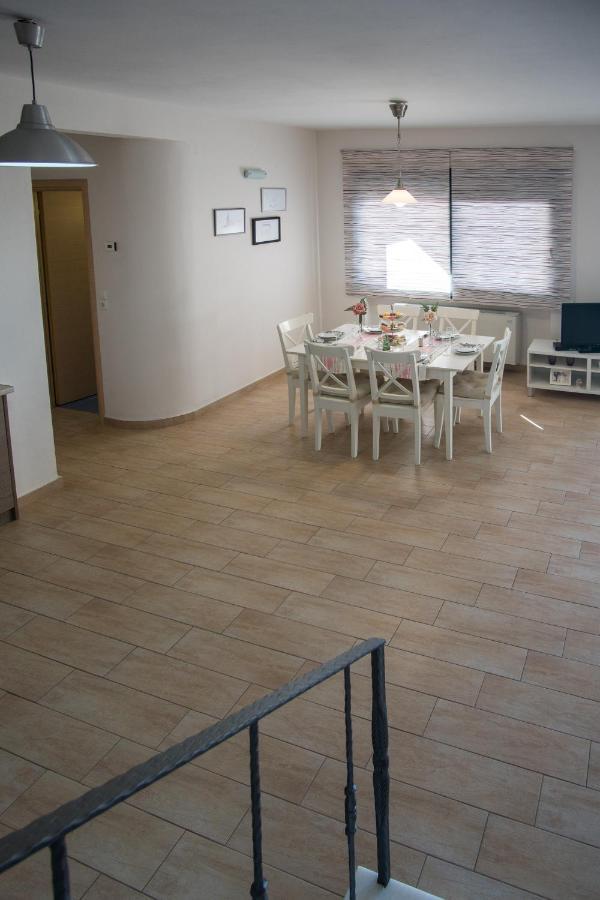 Velanidia Apartments Платарія Екстер'єр фото